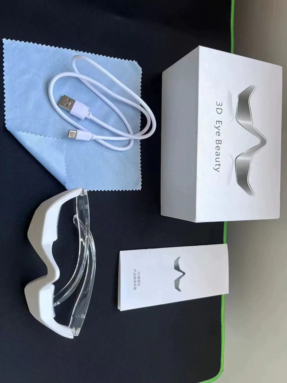 Under-Eye Renewal Device